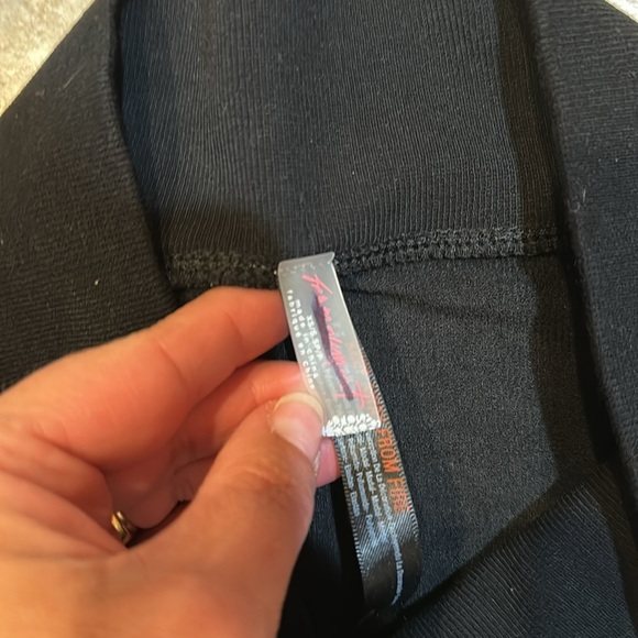 NEW! Free People FP Movement Go To Black Seamless Crop Flare Leggings XS… - Picture 3 of 7